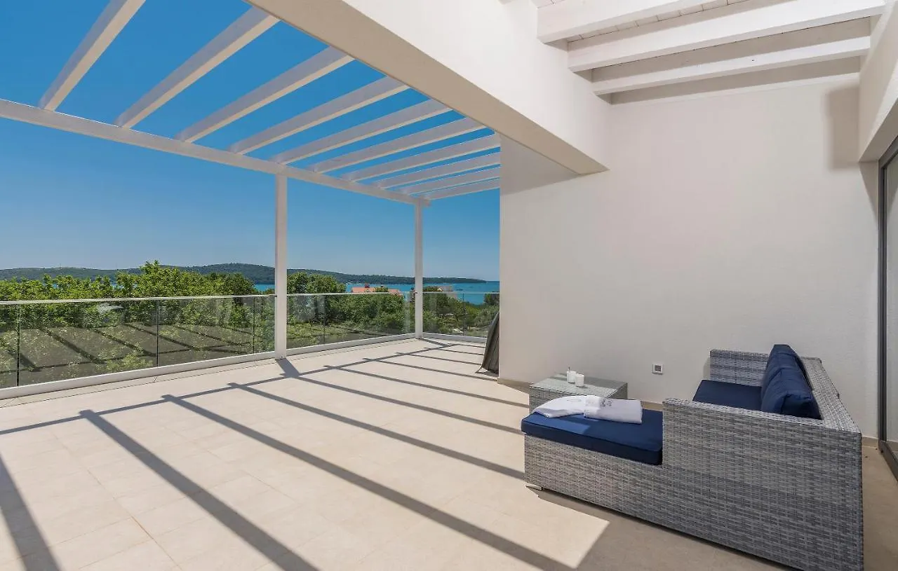 Villa Luna Pomer Croatia